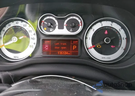 2015 Fiat 500L Lounge z USA, uszkodzony, nr VIN ZFBCFACH0FZ032182